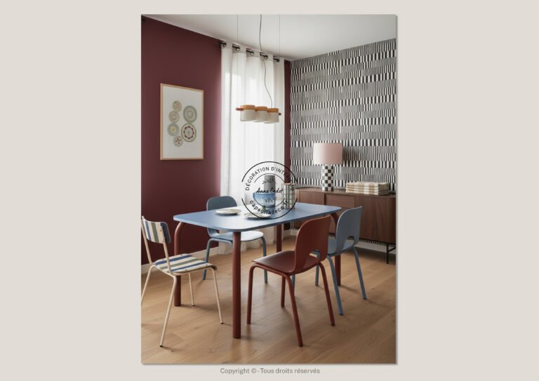 Salle à manger conviviale et graphique de style Memphis - Anne Cadet Décoration d'Intérieur - Cap sur la Déco !